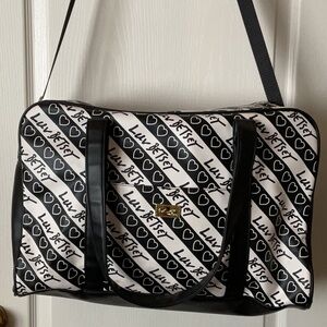 Betsey Johnson Duffel travel bag